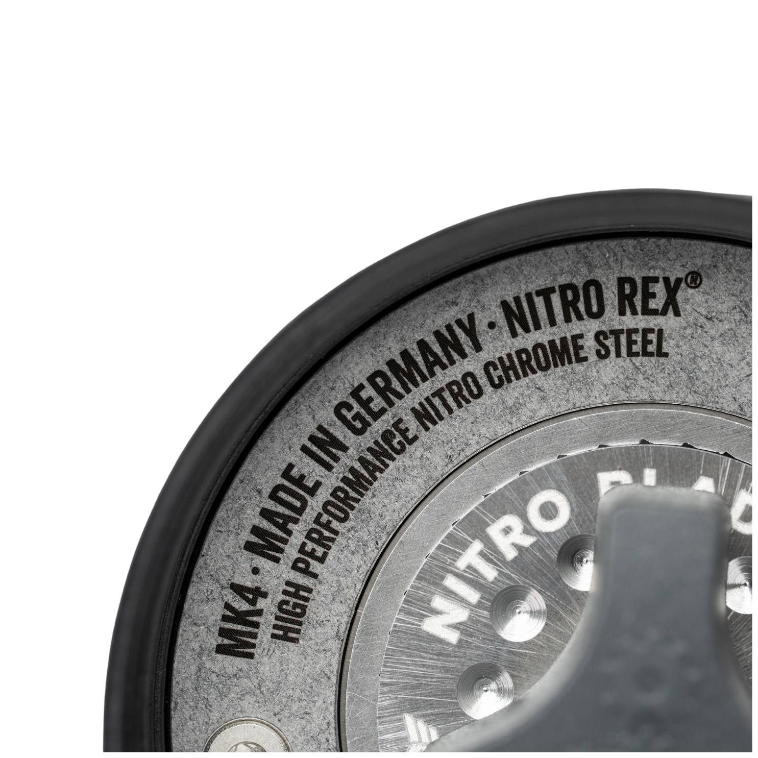 Comandante : C40 LAB Series Nitro Blade