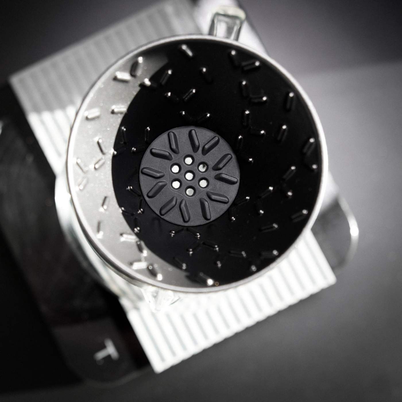 Graycano : Coin