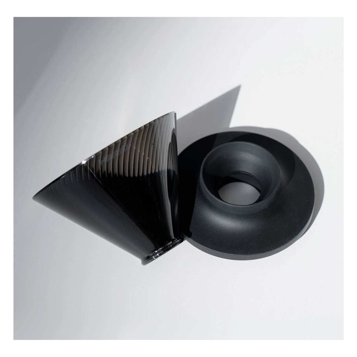 Hario : V60 NEO 02 : Coador de Café Cônico